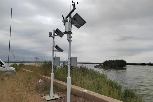 水文在線監(jiān)測(cè)設(shè)備圖片2